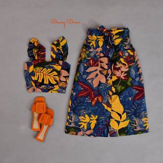 ست نیم تنه و دامن گلدار